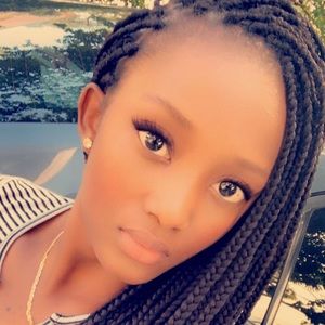 Meet your Posher, Marie sandia